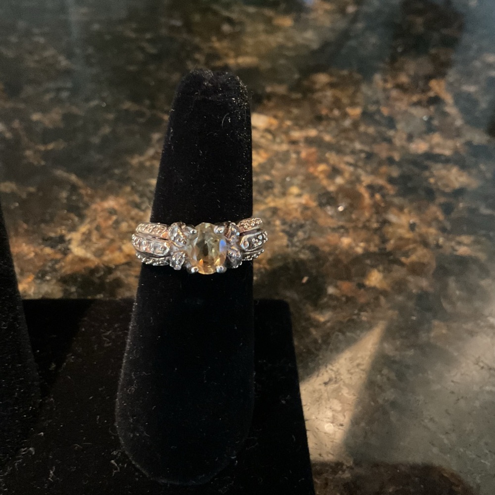 Women’s Citrine and Gold Tone Ring